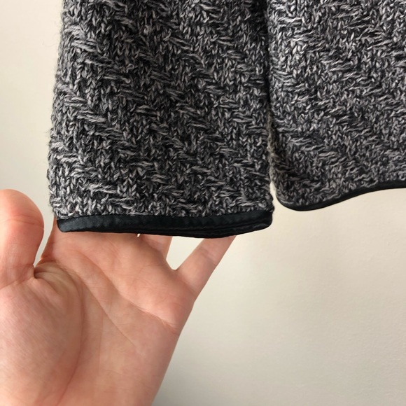 Ann Taylor Cropped Sweater with Piping - Picture 4 of 6